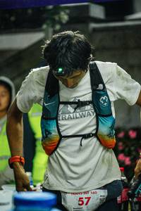 BIB: 160
                            <button type="button" onclick="openModal(22296601)" class="btn btn-primary btn-sm float-right btn-popup" data-toggle="modal" data-target=".modal-high-quality">
                        <i class="fas fa-shopping-cart"></i> Add to Cart
                    </button>
                                            <button type="button" onclick="isThisMe(22296601, true)" class="btn btn-success btn-sm float-right btn-popup btn-isme hidden" data-toggle="tooltip" data-placement="bottom" title="นี่คือรูปของคุณใช่ไหม คลิกที่นี่เพื่อเอาเข้าอัลบั้ม">
                        <i class="fas fa-plus"></i> Add to album
                    </button>
                    <button type="button" onclick="isThisMe(22296601, false)" class="btn btn-warning btn-sm float-right btn-popup btn-isnotme hidden">
                        <i class="fas fa-ban"></i> Remove from album
                    </button>